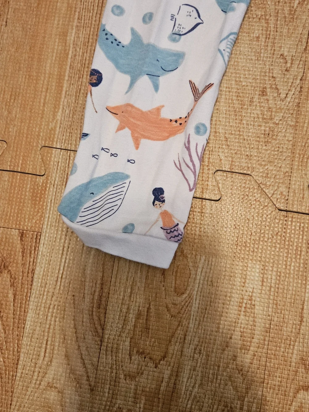 Carter's White Leggings with Blue & Orange Sea Life Print